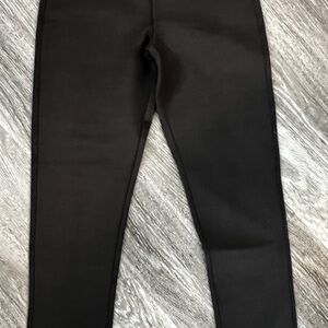 GAP Black Leggings Essential Bottoms Size Small New with tags